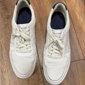 Cole Haan 
Size 11,5